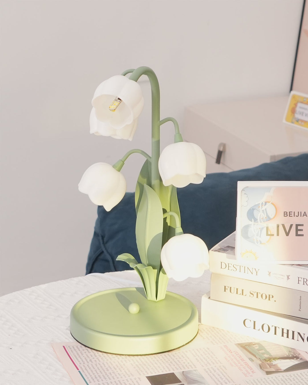 Bell Orchid Table Lamp | Elegant Floral Indoor Light