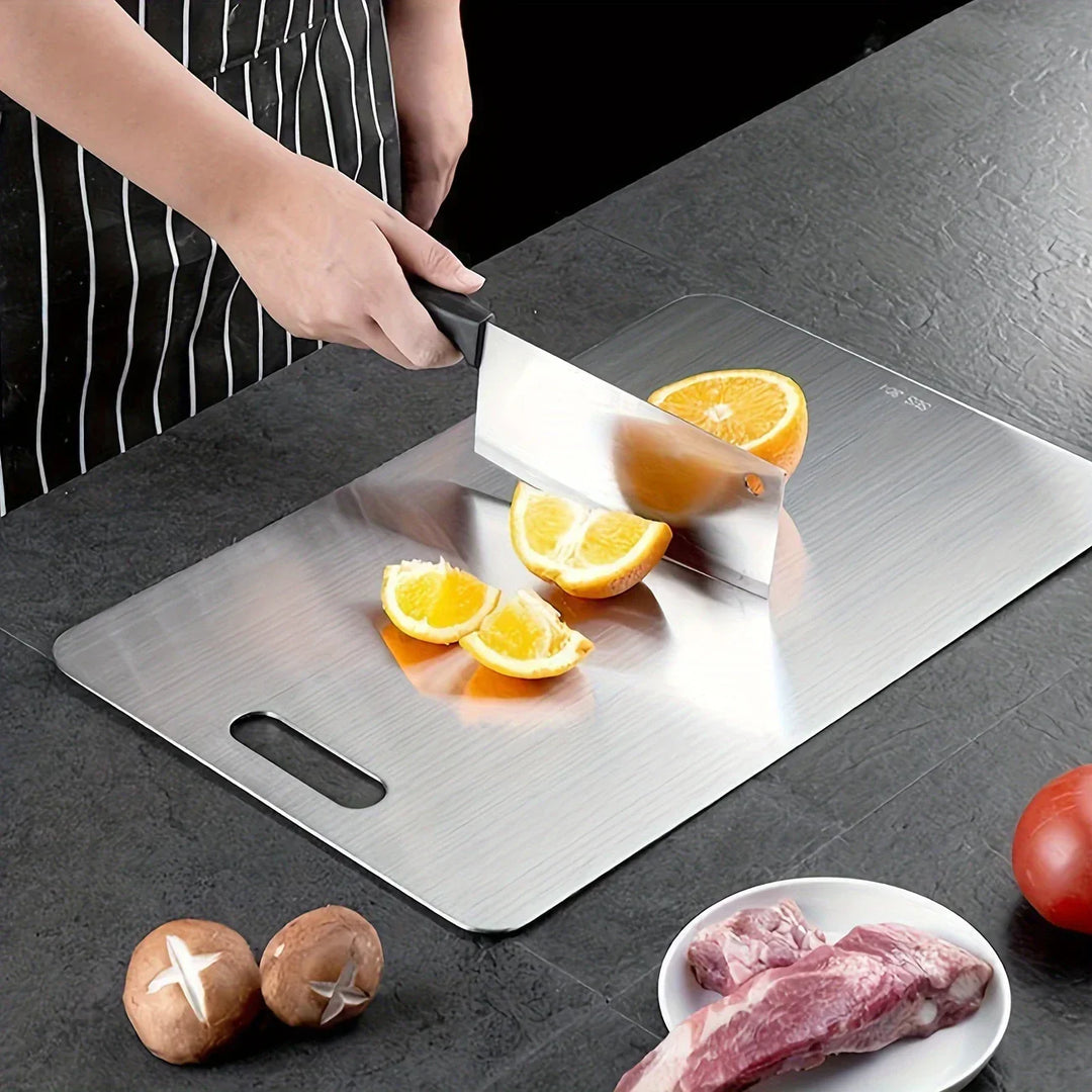 Slyvex - Antibacterial Titanium-Coated Chopping Board