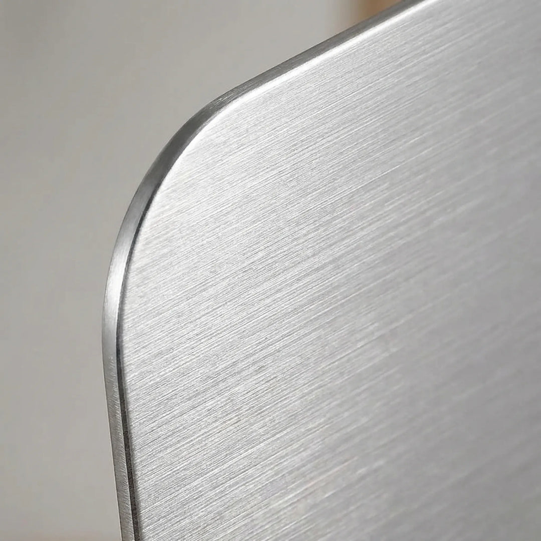 Slyvex - Antibacterial Titanium-Coated Chopping Board