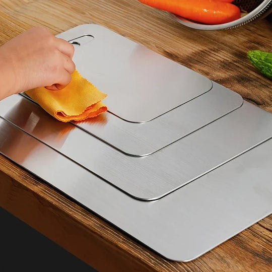 Slyvex - Antibacterial Titanium-Coated Chopping Board